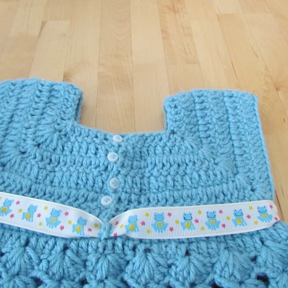 Taller de ABU handmade blue baby dress (crochet) - Picture 10 of 13
